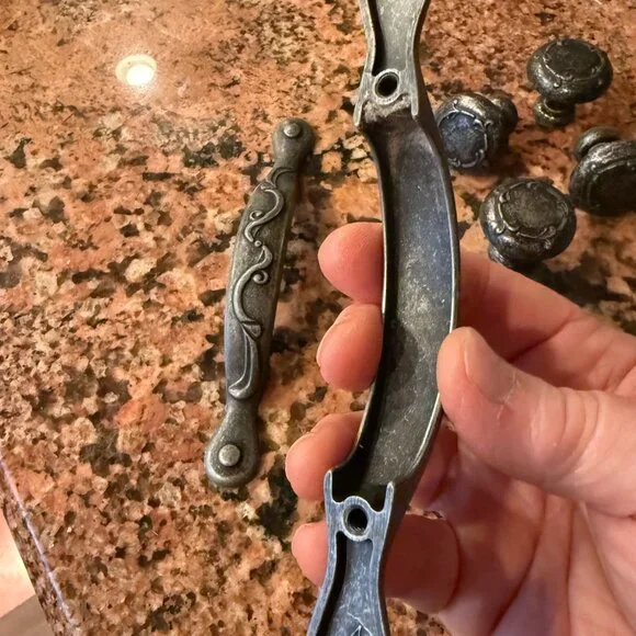 Weathered Metal Cabinet Pulls & Knob Set Pewter Door Handles Silver Drawer Knobs - Picture 4 of 9